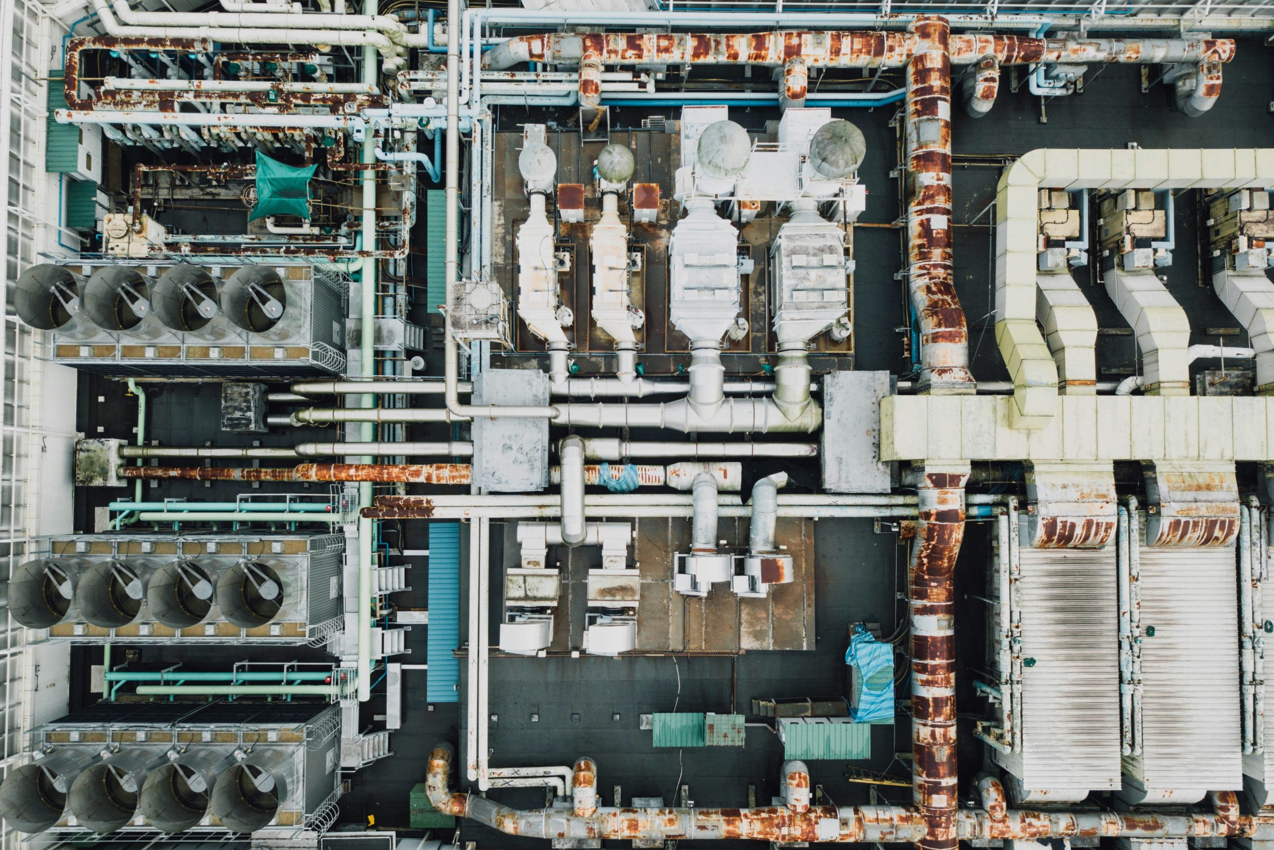 From Chaos to Control: Building a Tailored Energy Management System for Better Business Outcomes
